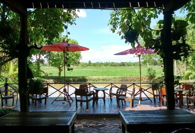 Pensión Oey-chan-dha Villa