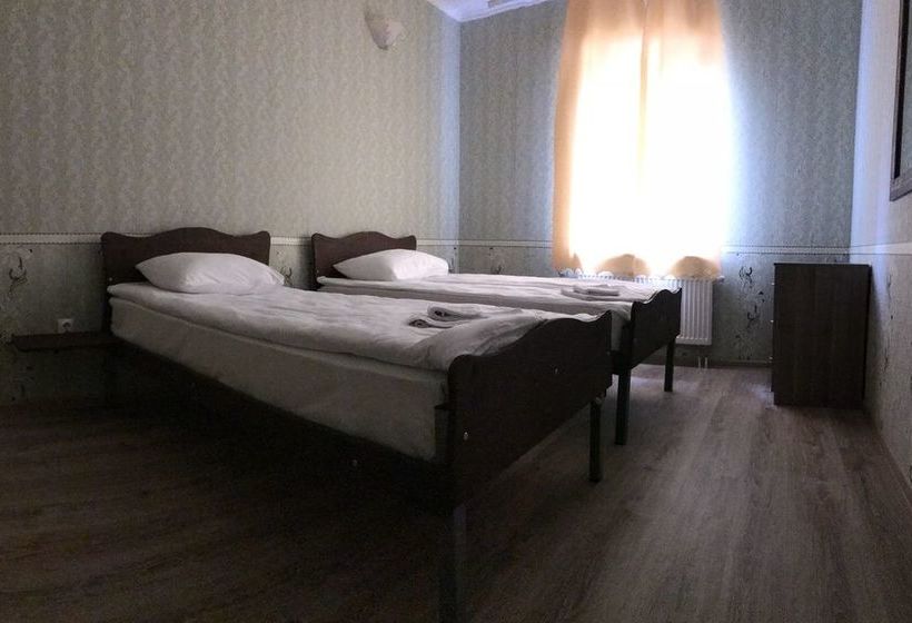 Country Hotel Hvoinyi 3