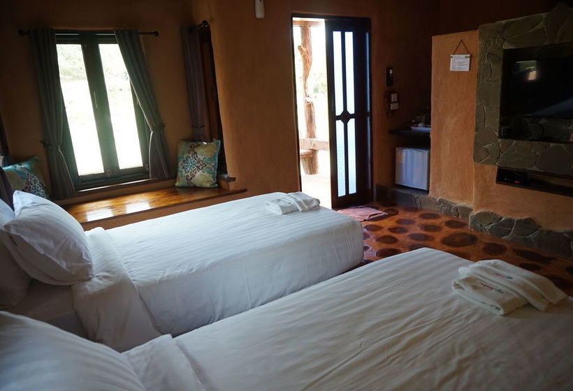 Hotel Baandin Wangnaamkeaw 3