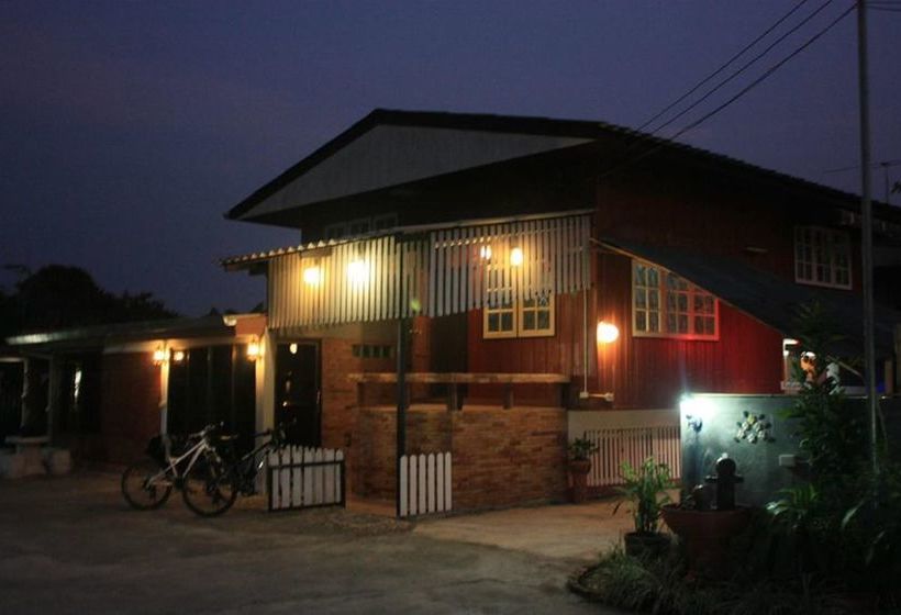 Pensión Sole And Luna Homestay Chiang Mai