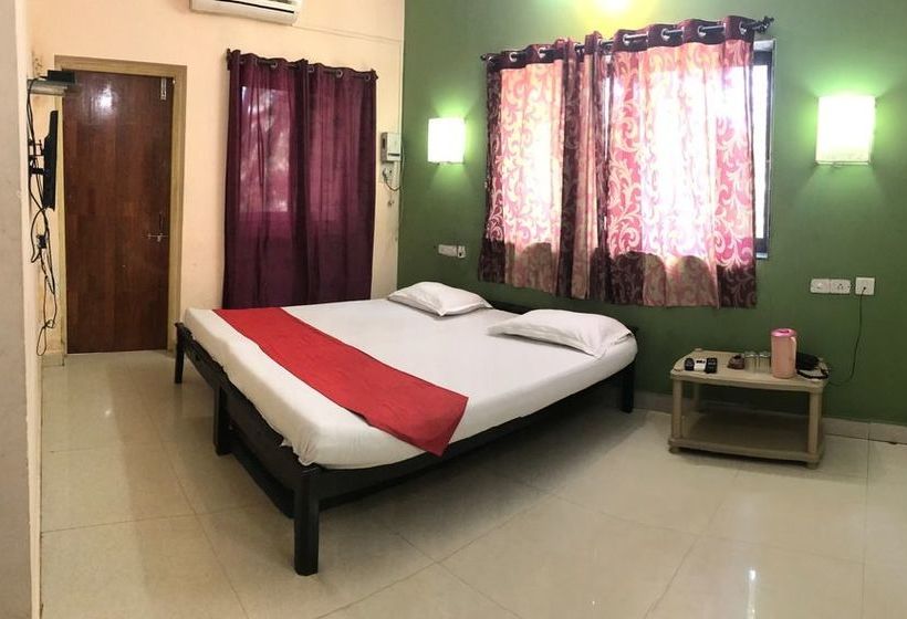 Hotel Rustic Village By Rivasa Goa