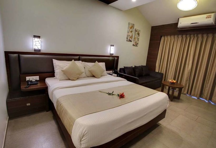 Hotel De Grand Riviera 13