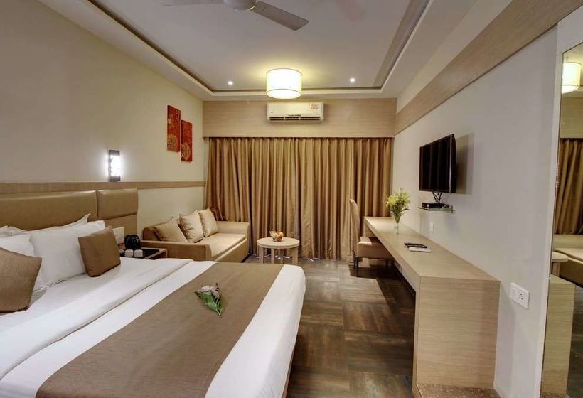 Hotel De Grand Riviera 14