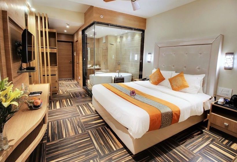 Hotel De Grand Riviera 15