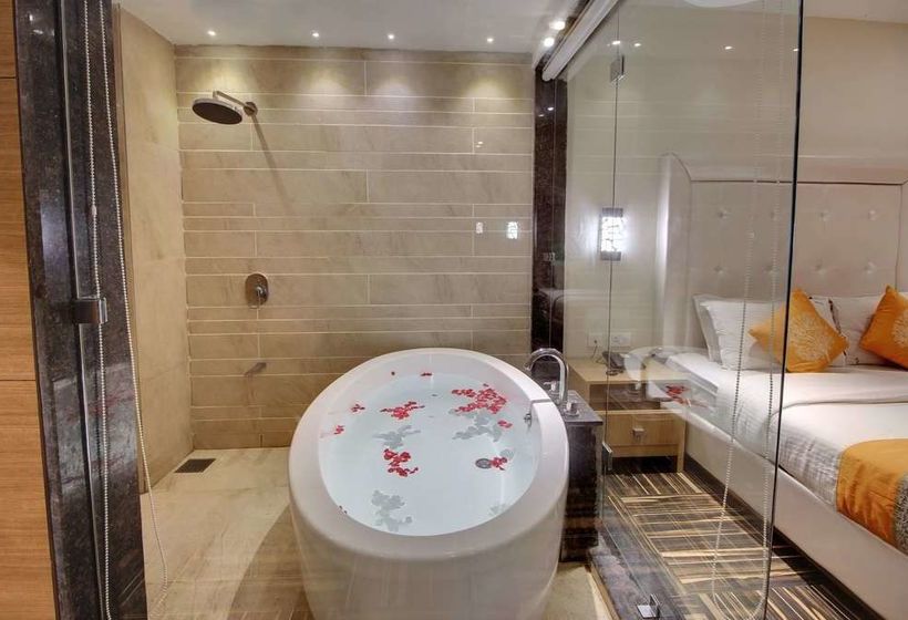 Hotel De Grand Riviera 17