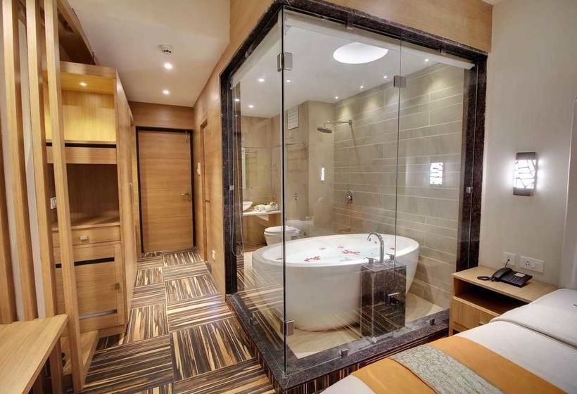 Hotel De Grand Riviera 18