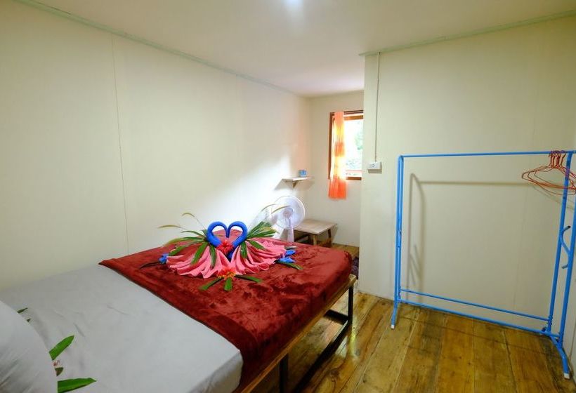 Pension Usan Ta Yay Guest House 4