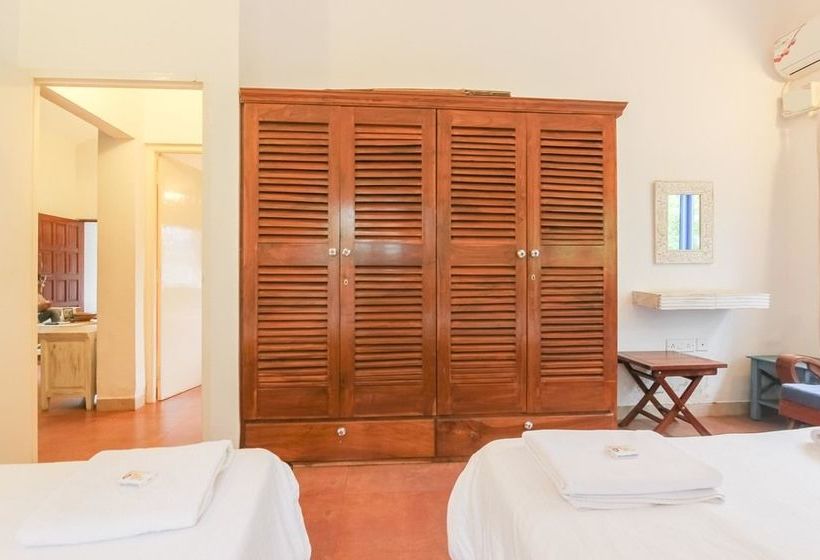 Pension Casa Azure 16