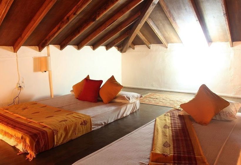 5am Somewhere - Villa Pinhero 4