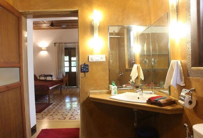 5am Somewhere - Villa Pinhero 8