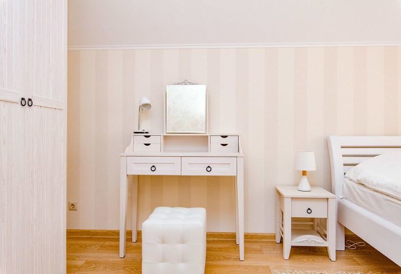 Zvenigorod Cottage Sadovaya 6