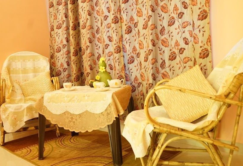 Pension (Hôtel basse catégorie) Delta House 1