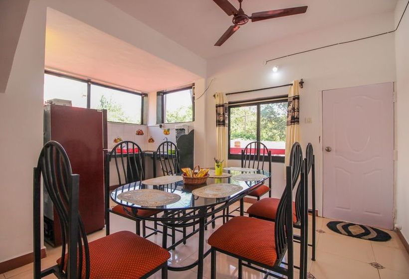 Oyo 10401 Home 4bhk Villa Assagaon 16