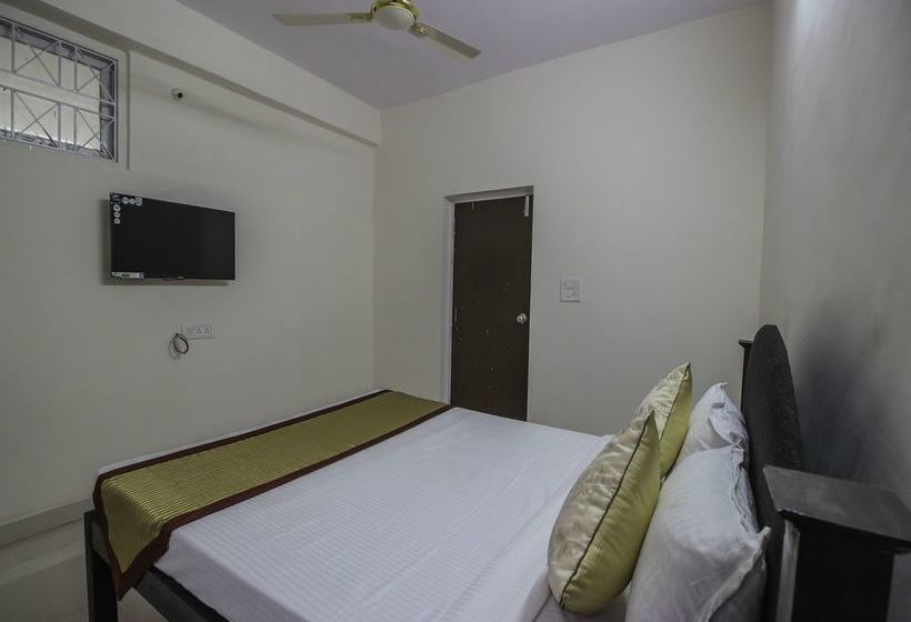 Oyo 10074 Home Exquisite 1bhk Penthouse 4