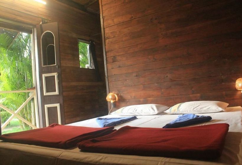 Boatys Beach Cottages Goa