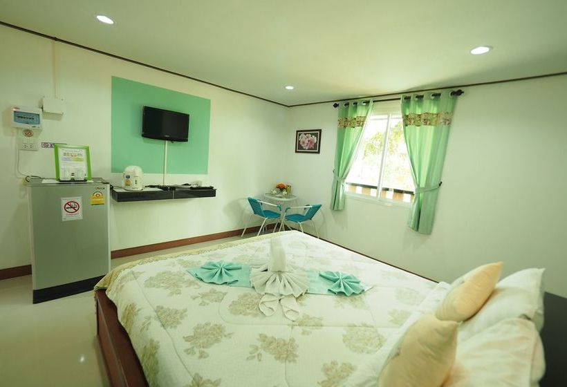 Pension Leelawadee Srisatchanalai 11