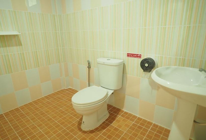 Pension Leelawadee Srisatchanalai 20