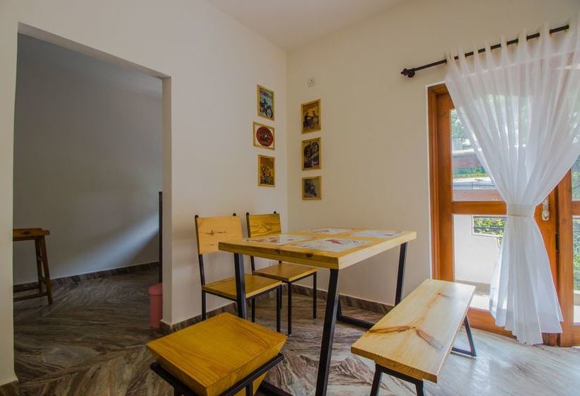 Pension Oyo 11901 Home Bikers Paradise 2bhk Candolim 10