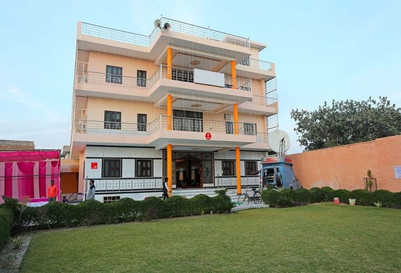 Hotel Shree Krishna Spiritual Stay Brindavan