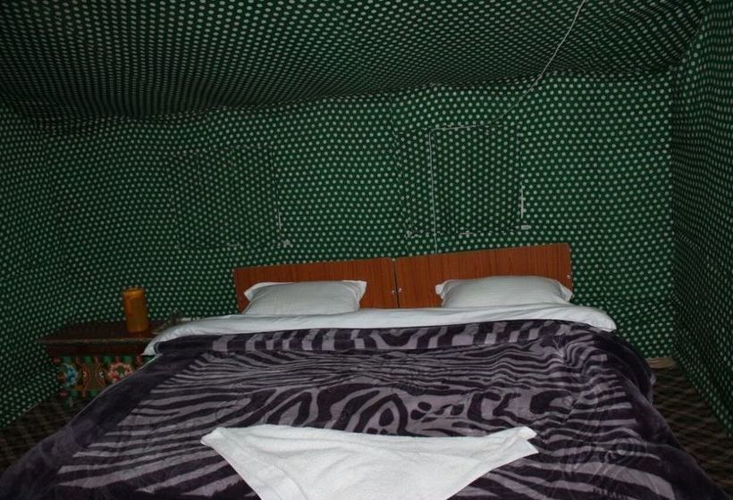 Hotel Auspicious Camp & Cottages 3