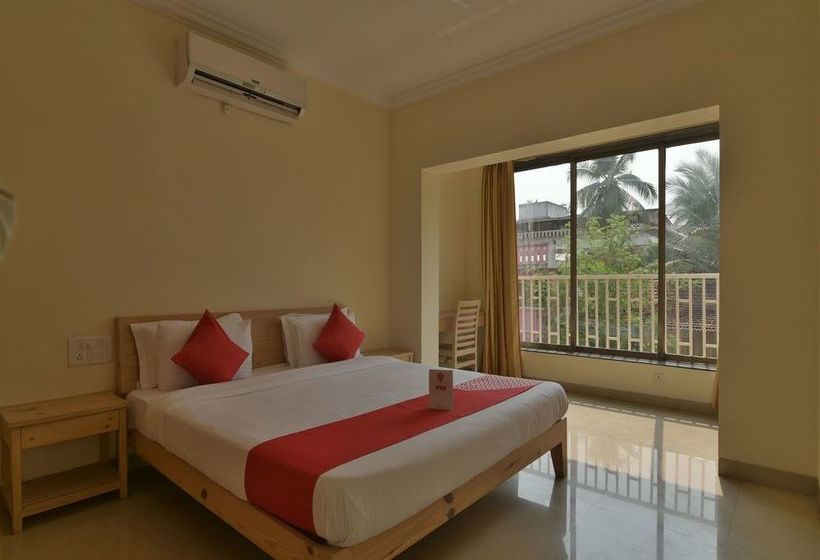 Hotel Pramila Court 9