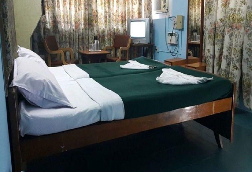 Hotel Room Maangta 335 Panaji 3