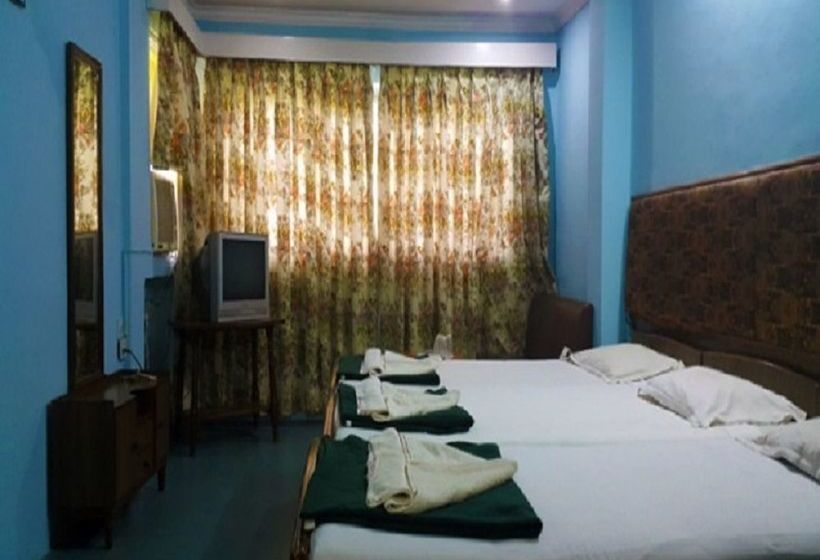 Hotel Room Maangta 335 Panaji 6