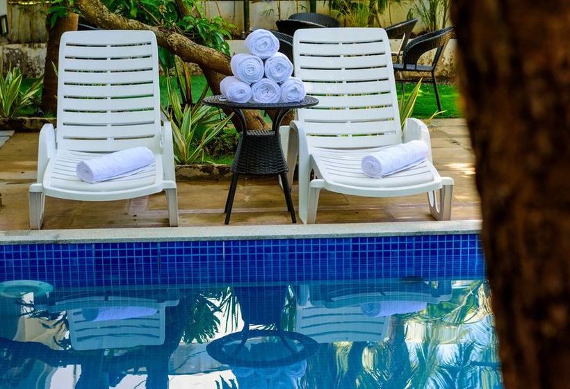 Hotel The Walk Inn 10