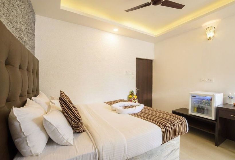 Hotel The Walk Inn 3