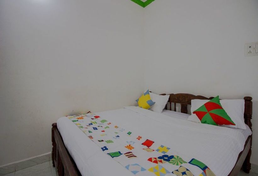 Oyo 14062 Home Beach Side Studio Calangute 3