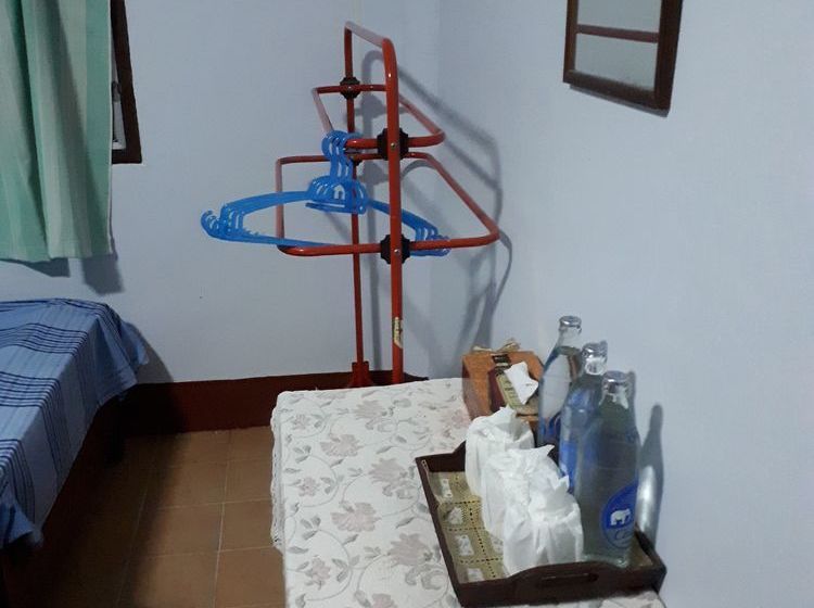 Pension Kru Sompong Homestay 8