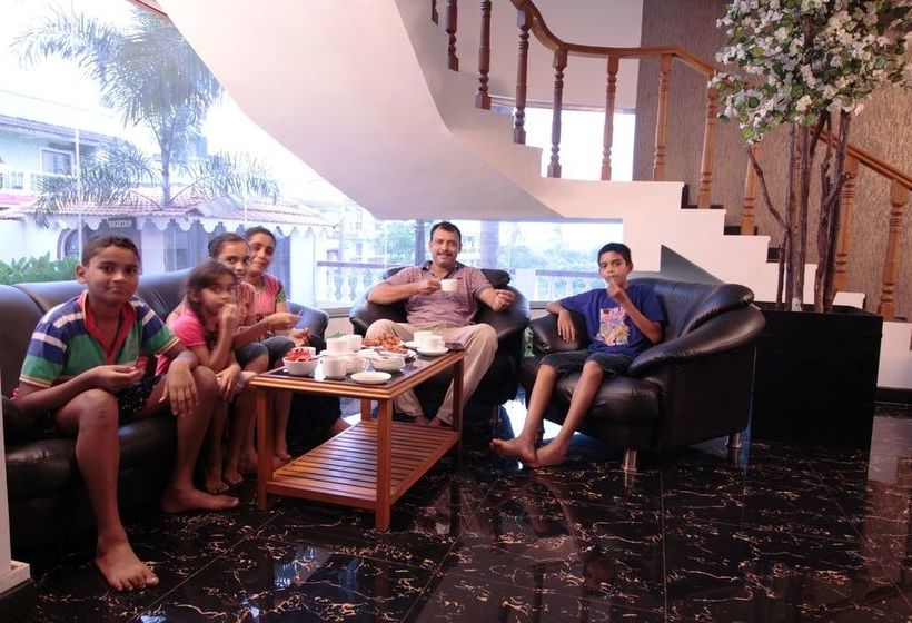 Hotel Raposo Holiday Resort