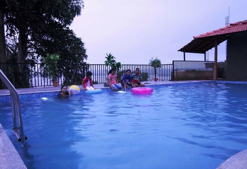 Hotel Raposo Holiday Resort 10