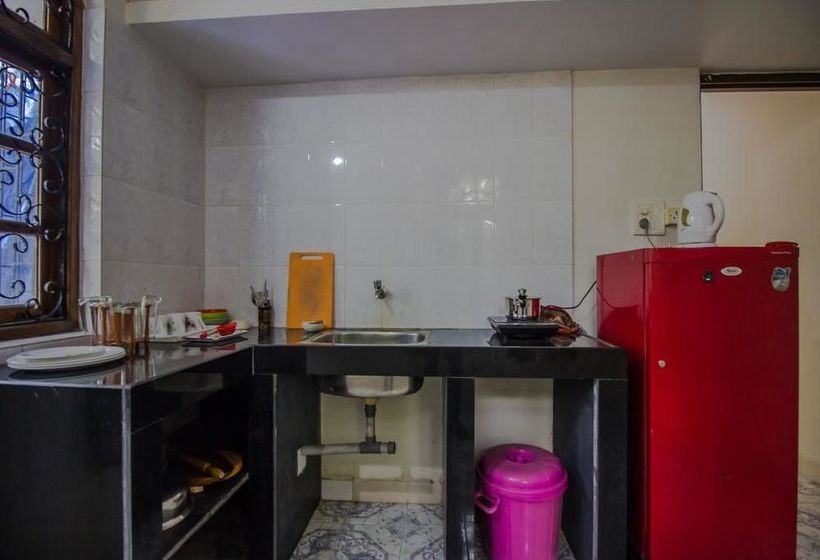 Pension Oyo 14751 Home Magnificent 1bhk Calangute 10