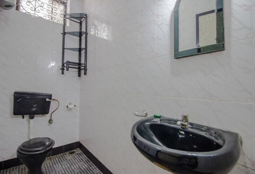 Pension Oyo 14751 Home Magnificent 1bhk Calangute 8