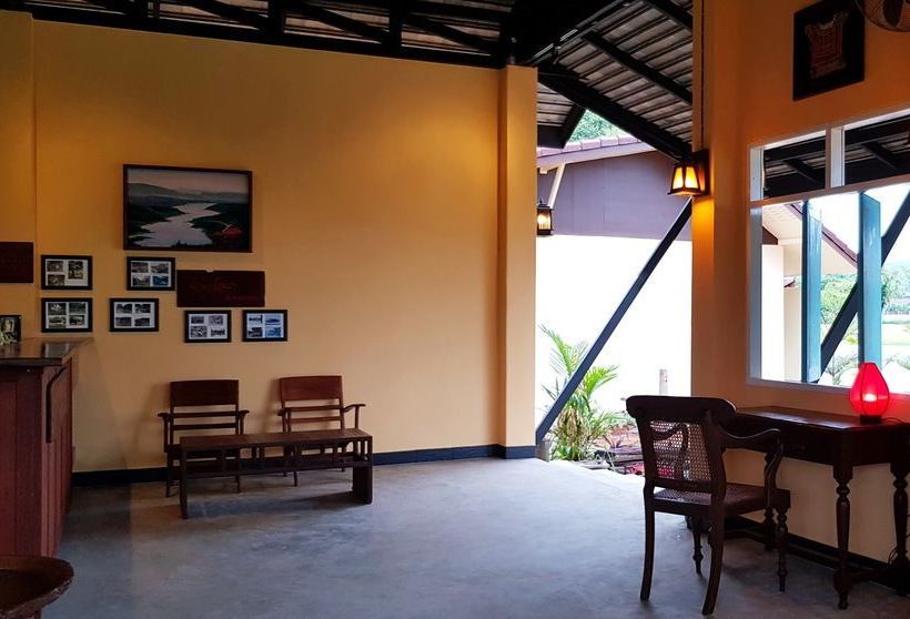 Hotel Baan Sakuna Resort