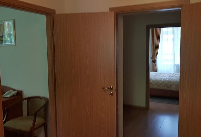 Hotel Dom Tvorchestva Arkhitektor 15