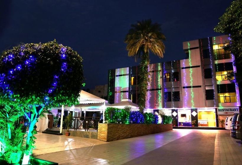 Hotel Shri Khedpati International 13