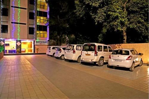 Hotel Shri Khedpati International 16