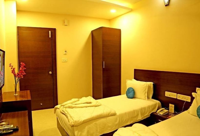 Hotel Shri Khedpati International 2