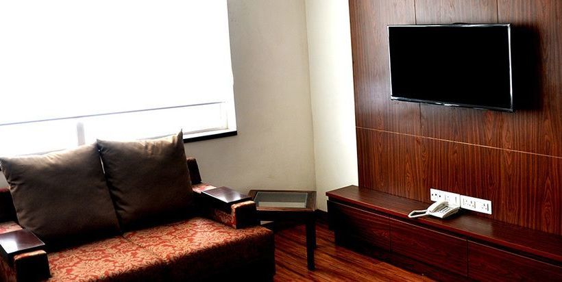 Rosewood Apartment Hotel Haridwar 11