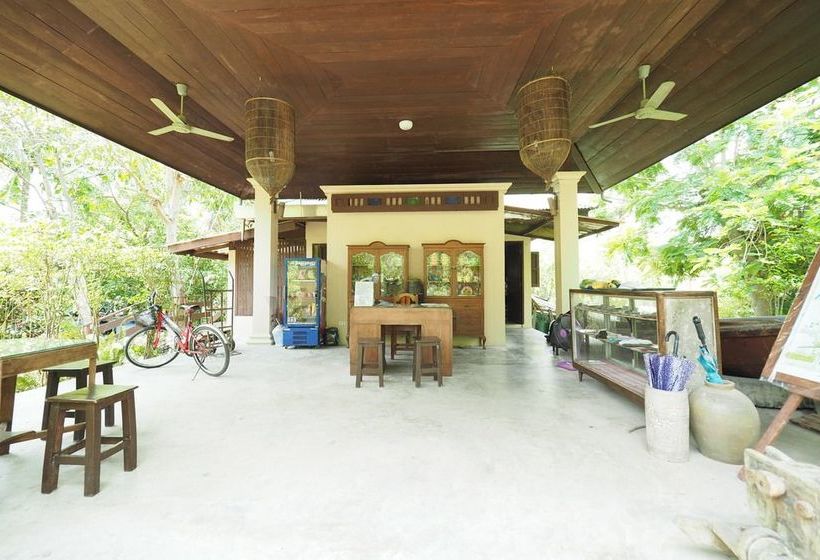 Hotel Baan Suan Amphawa 1