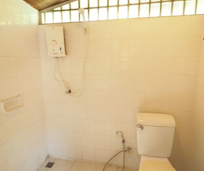 Hotel Baan Suan Amphawa 19