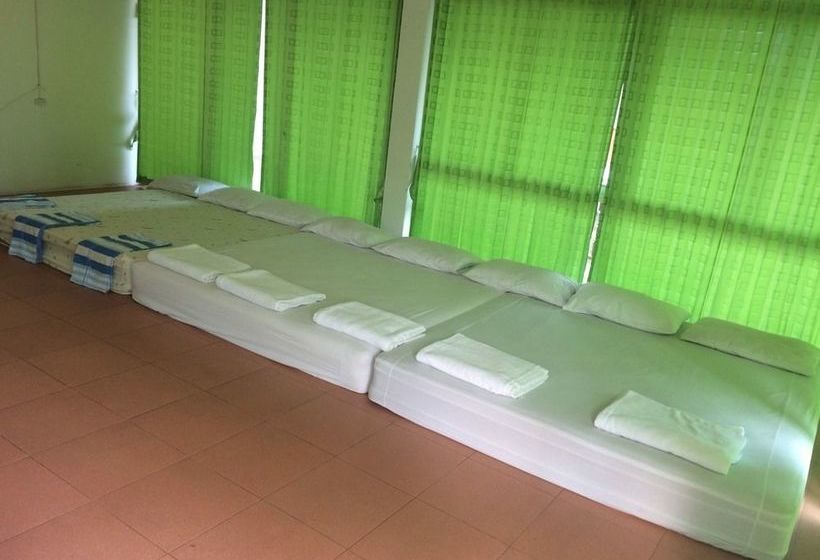 Hotel Saeng Tai Amphawa Resort 1