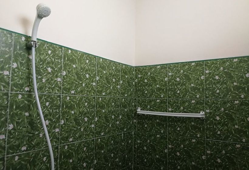 Hotel Saeng Tai Amphawa Resort 17