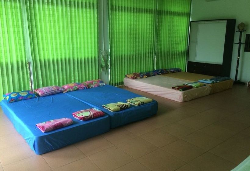 Hotel Saeng Tai Amphawa Resort 2