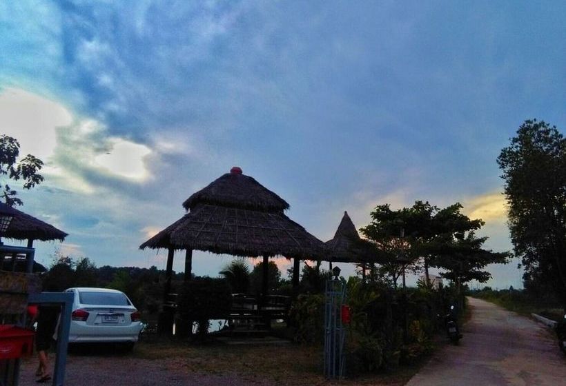 Hotel Saeng Tai Amphawa Resort 20