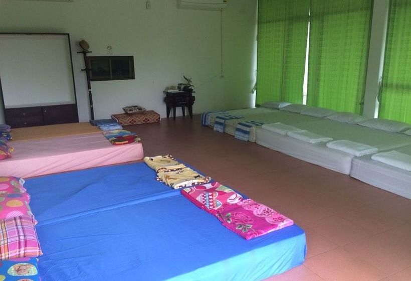 Hotel Saeng Tai Amphawa Resort 3