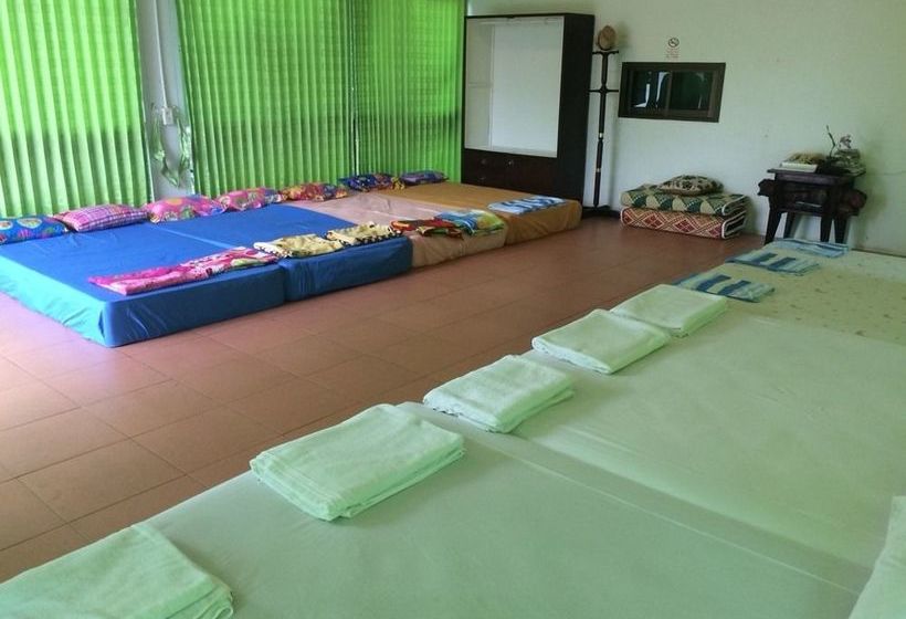 Hotel Saeng Tai Amphawa Resort 6