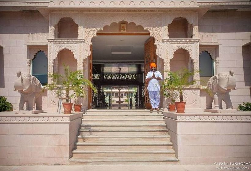 Hotel Bhanwar Singh Palace 9